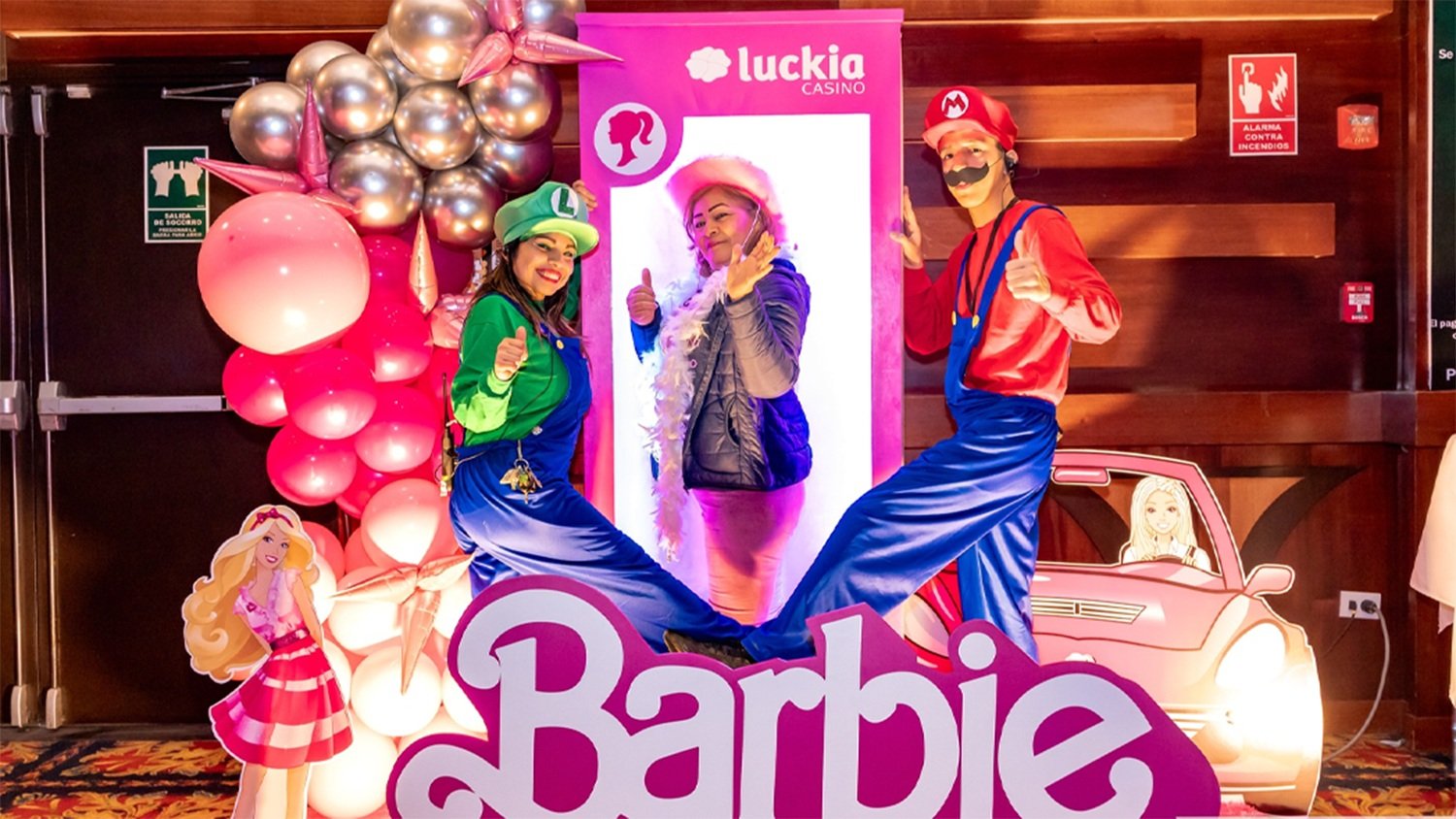 Activación BTL Luckia Barbie — Visual Product